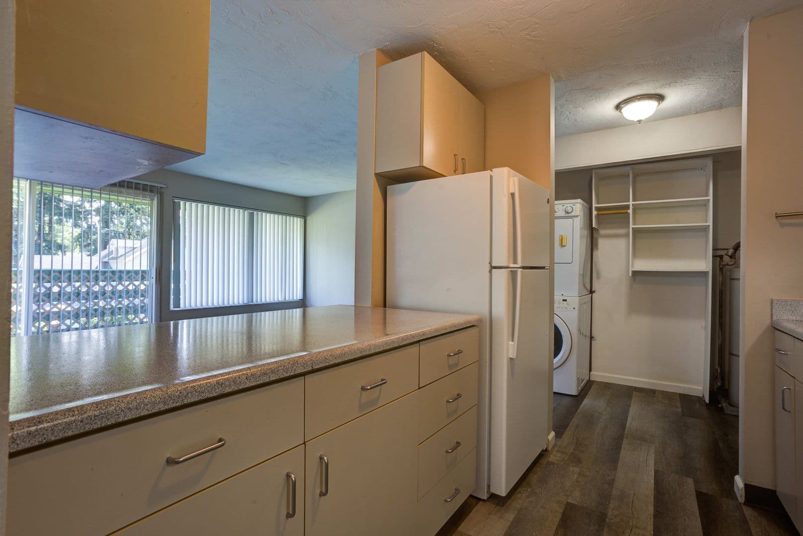 Portland Apartment: 10231 NE Tillamook St.