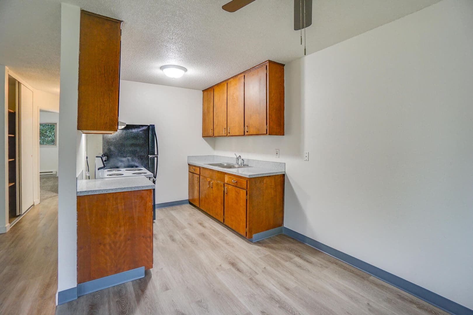 Forest Grove Apartment: 1504-1508 21st Place