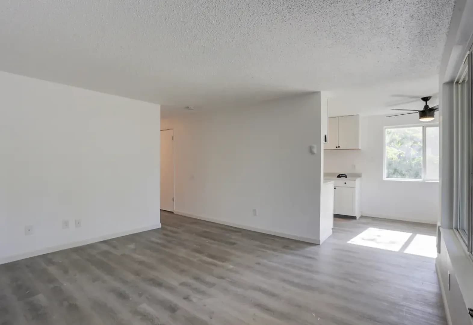 Portland Apartment: 10225 to 10257 NE Fremont Street