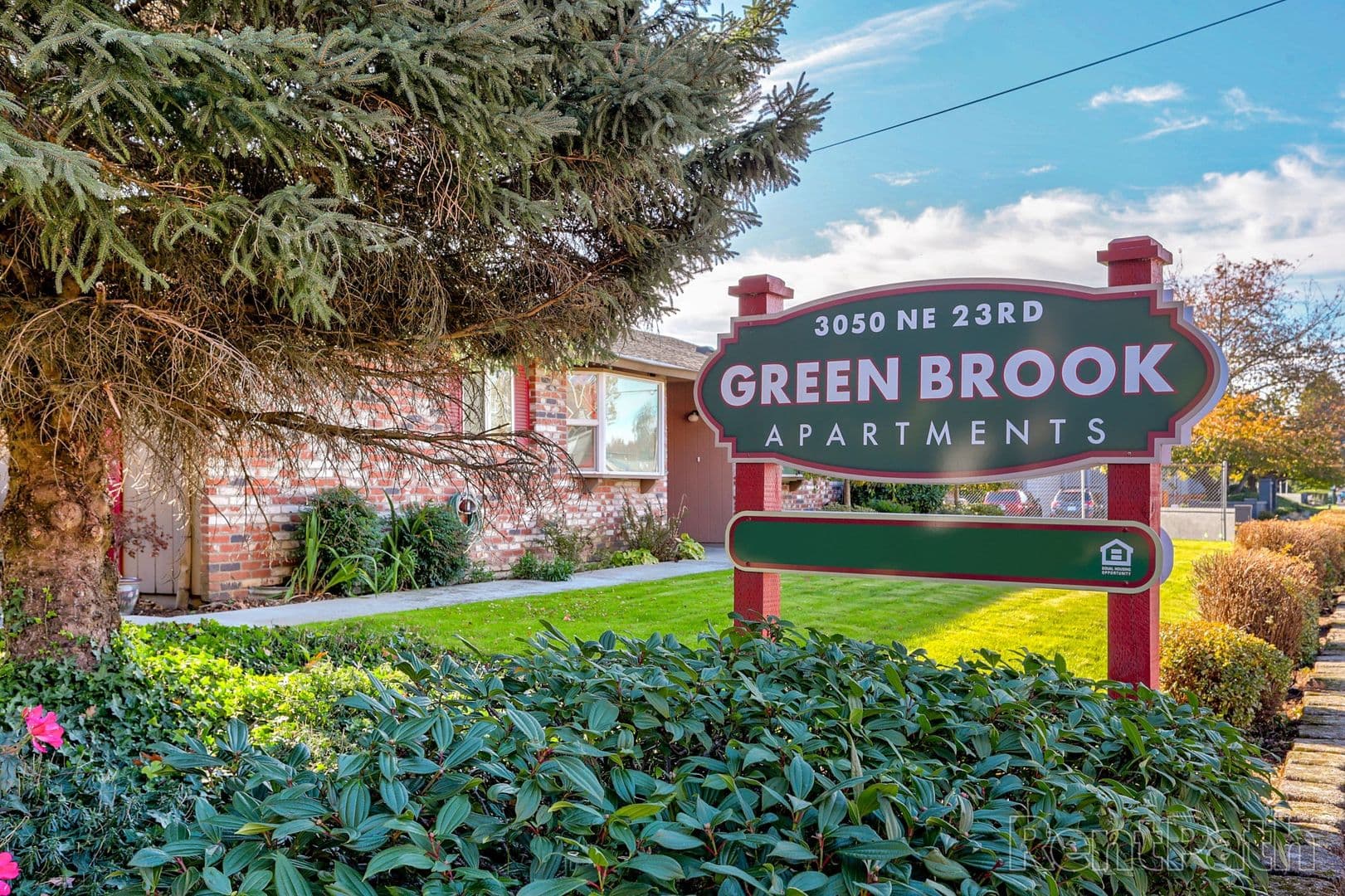 Gresham Apartment: 3050 NE 23rd St.