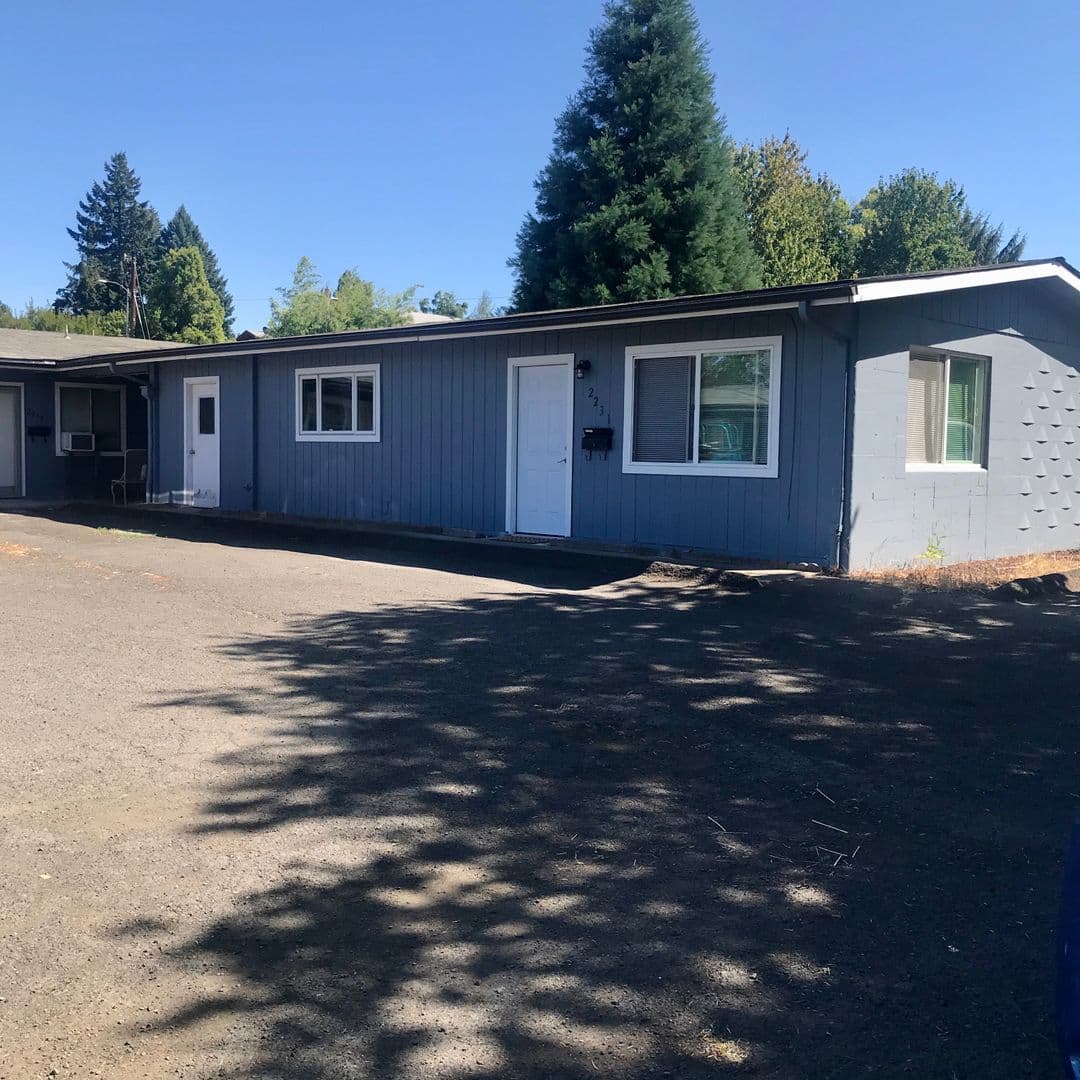 Forest Grove Apartment: 2231-2245 E Street