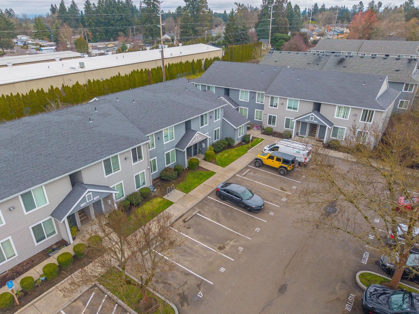 Cornelius Apartment: 1100 N Davis Street