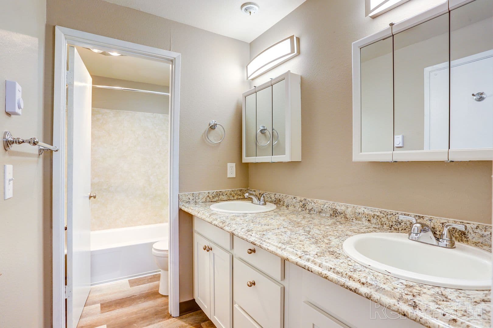 Gresham Apartment: 3050 NE 23rd St.