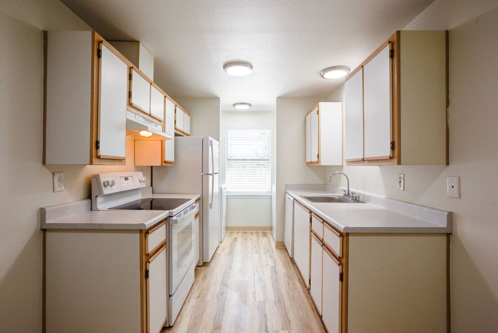 Vancouver Apartment: 7823 NE Fourth Plain Blvd