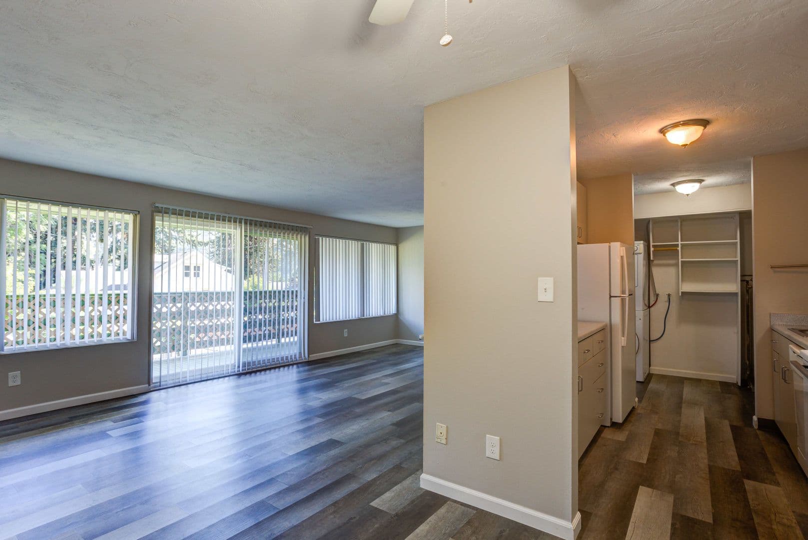 Portland Apartment: 10231 NE Tillamook St.