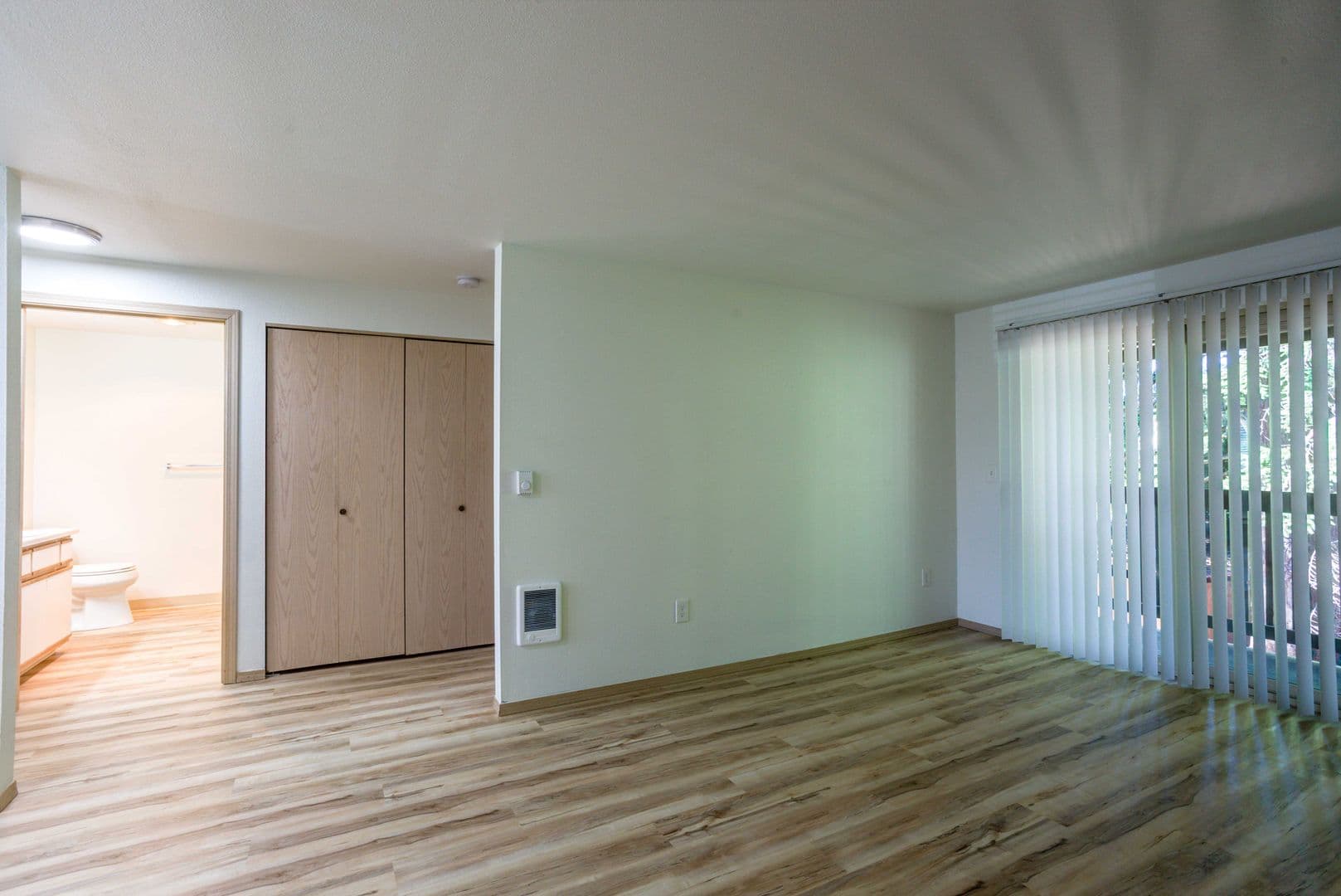 Vancouver Apartment: 7823 NE Fourth Plain Blvd