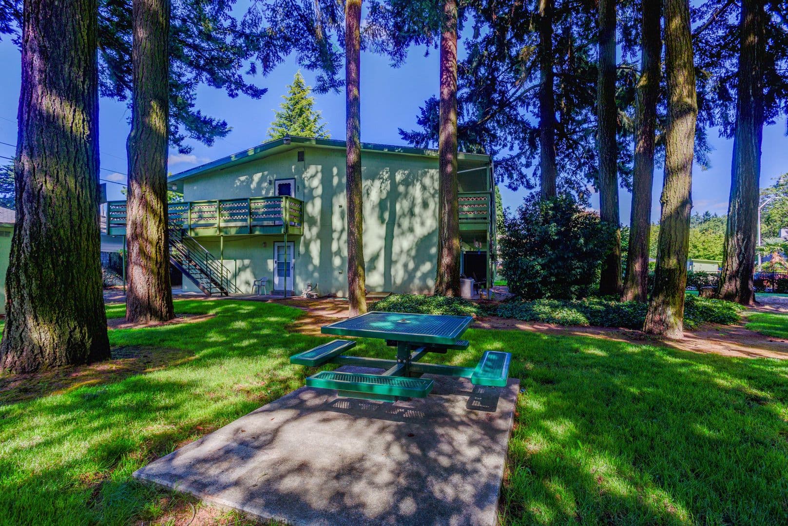 Portland Apartment: 10231 NE Tillamook St.