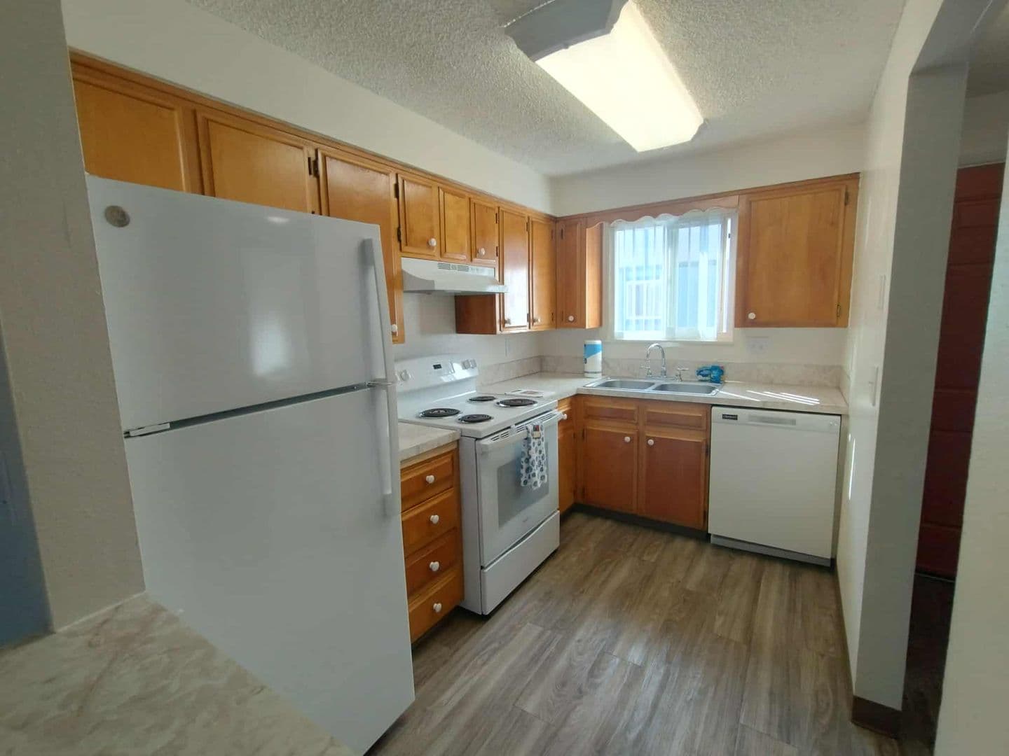 McMinnville Apartment: 1355 NW 2nd Street