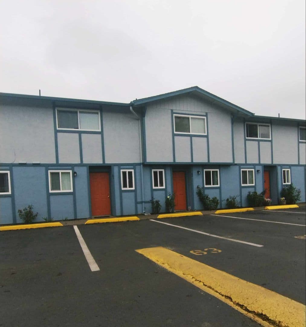 McMinnville Apartment: 1355 NW 2nd Street