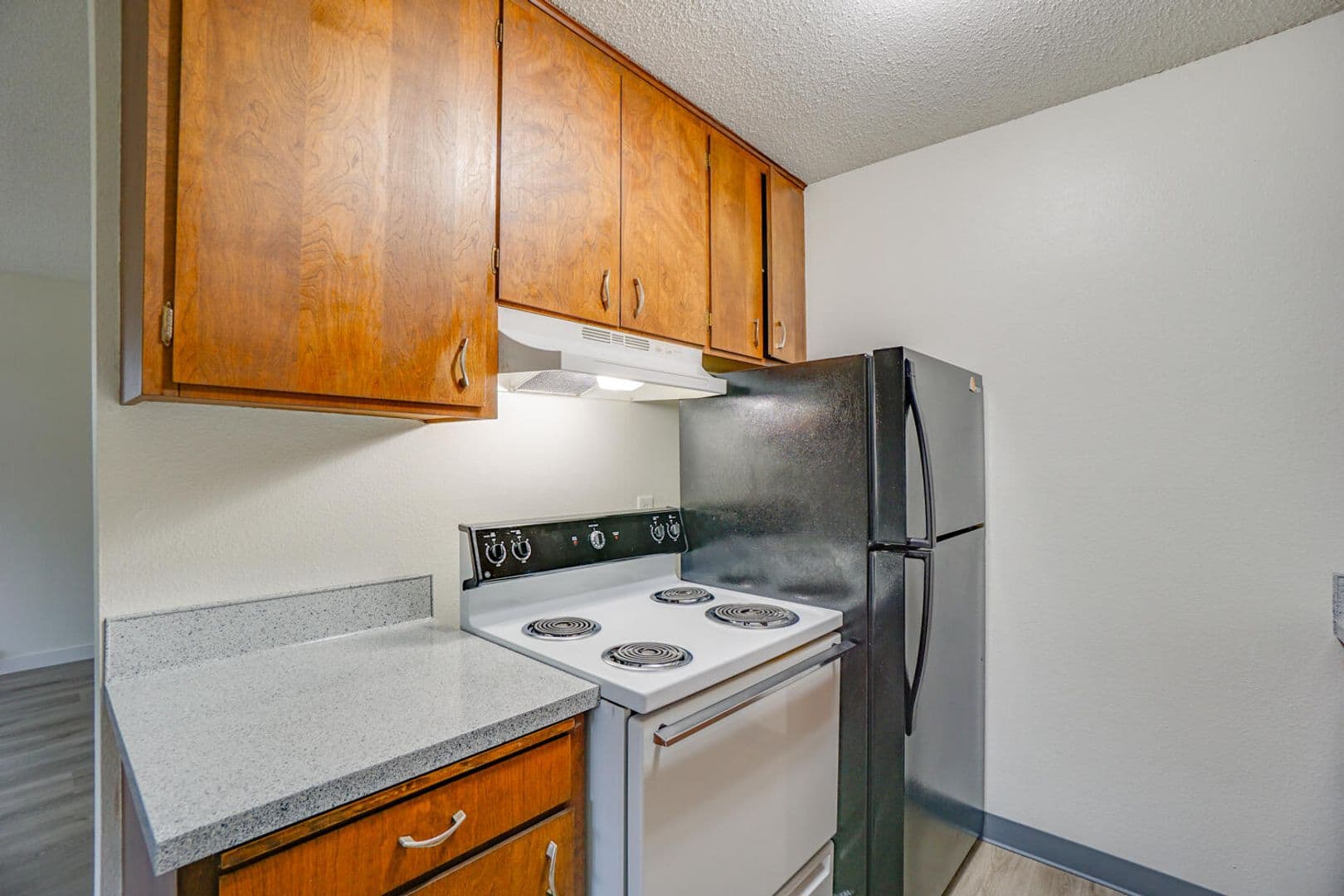 Forest Grove Apartment: 1504-1508 21st Place