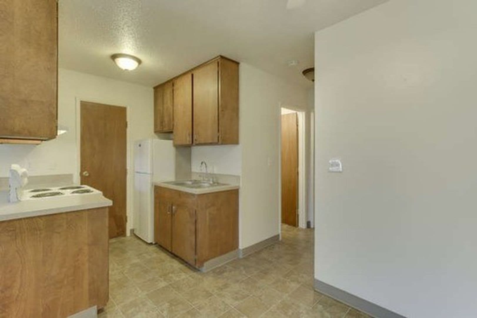 Forest Grove Apartment: 1504-1508 21st Place