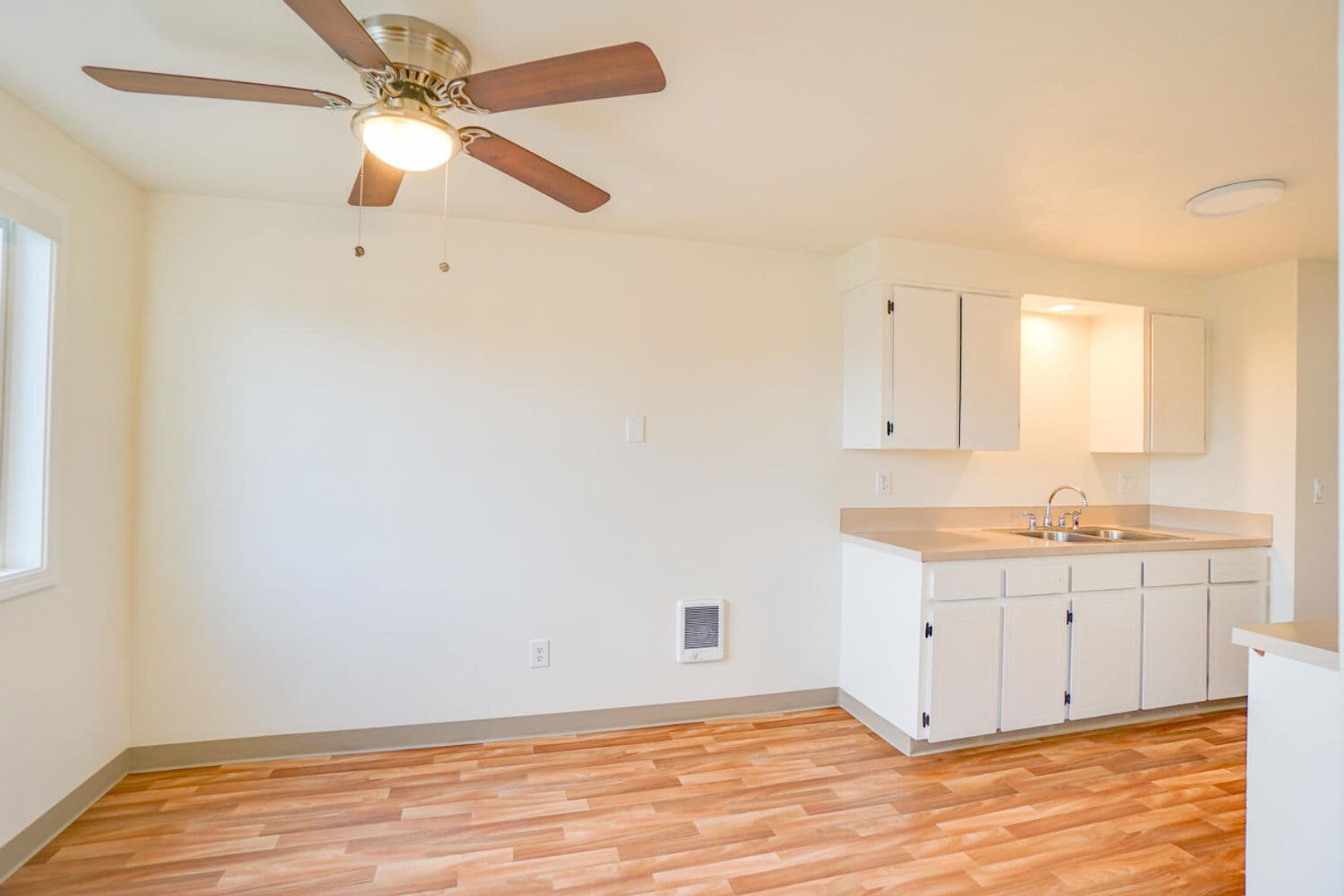 Corvallis Apartment: 958 NW Sycamore Ave