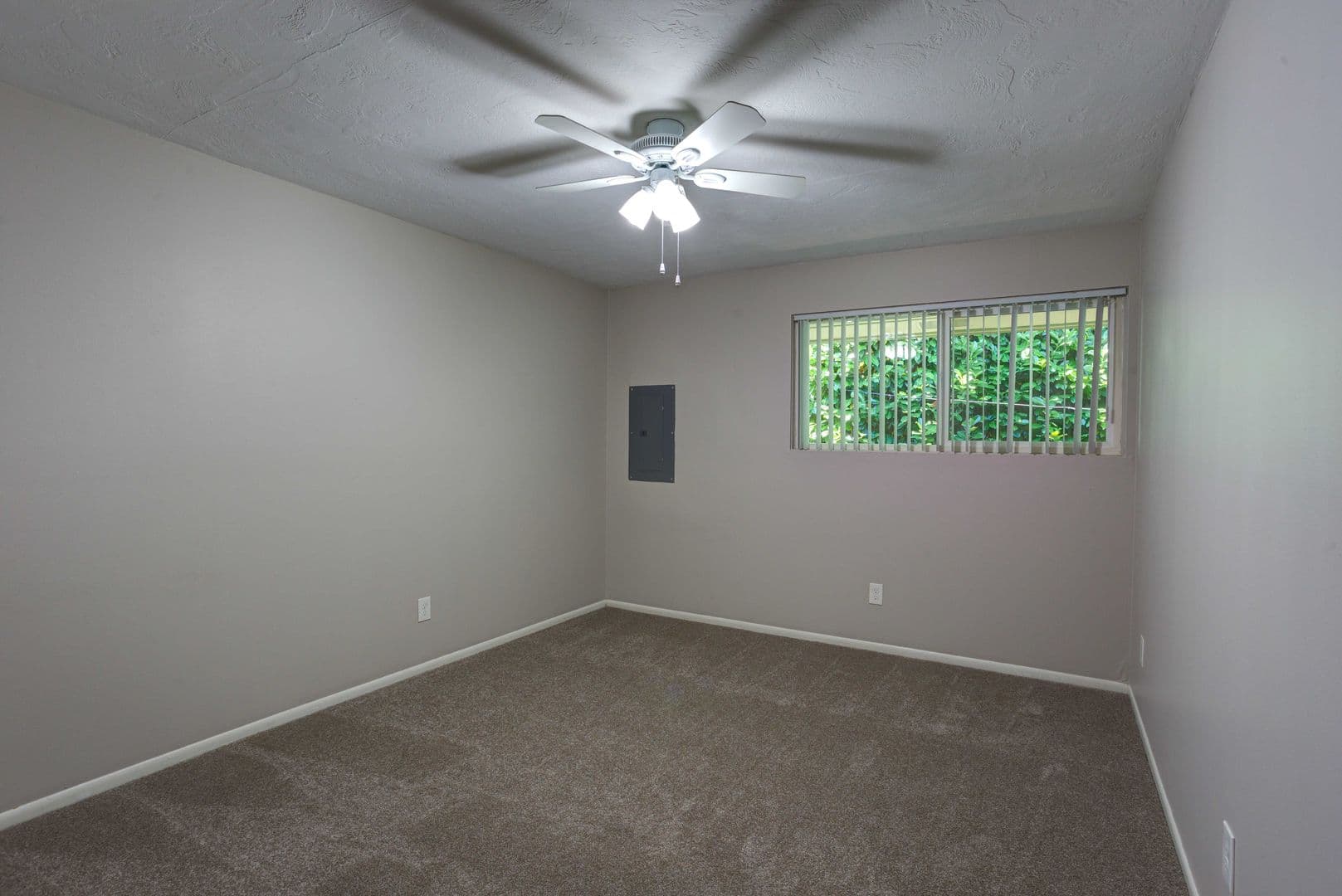 Portland Apartment: 10231 NE Tillamook St.