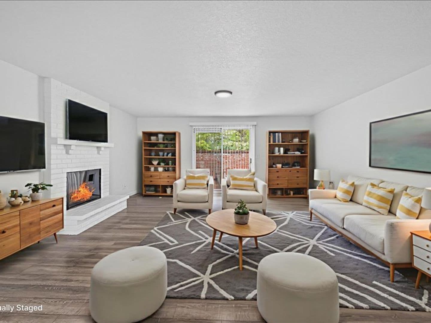 Portland Apartment: 1701-1759 NE 162nd Avenue