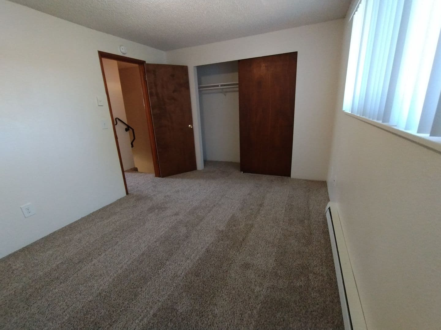 McMinnville Apartment: 1355 NW 2nd Street