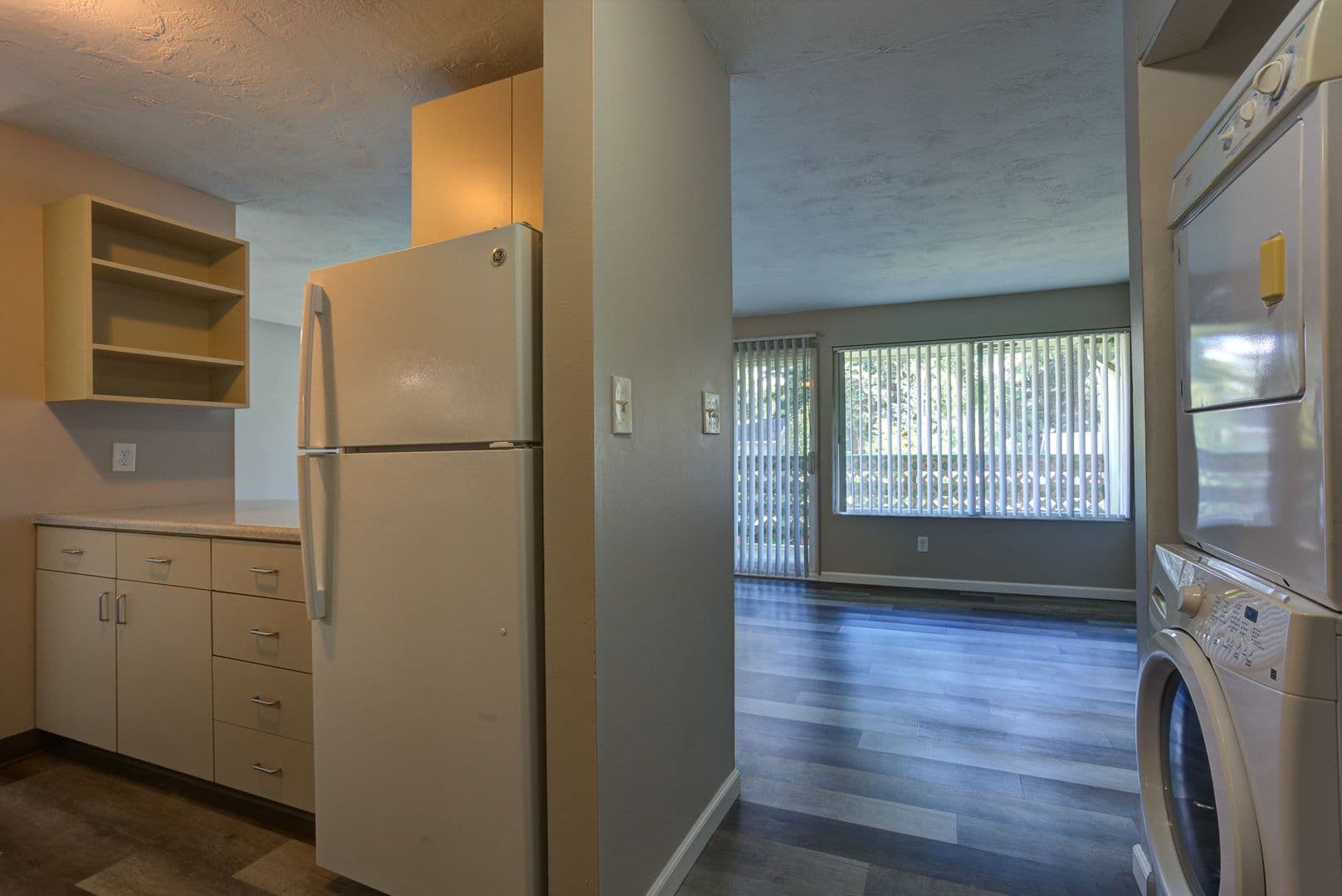 Portland Apartment: 10231 NE Tillamook St.