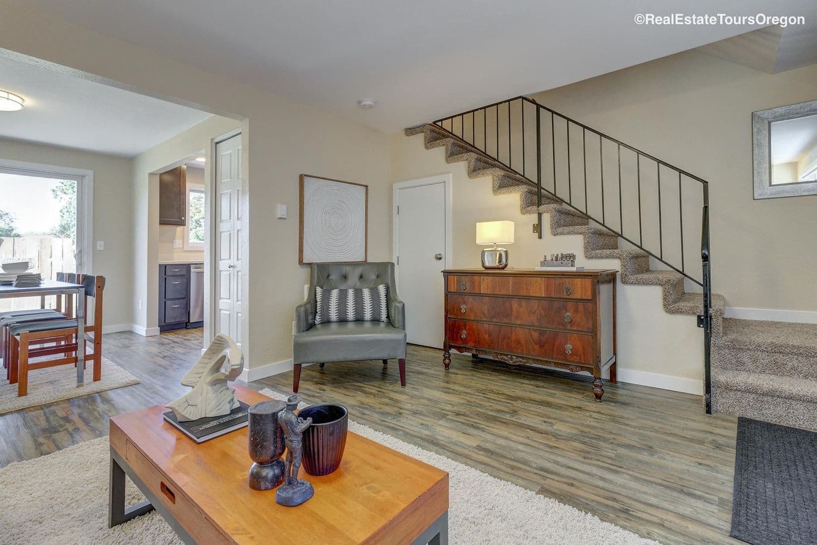 McMinnville Apartment: 711 SE Ford Street