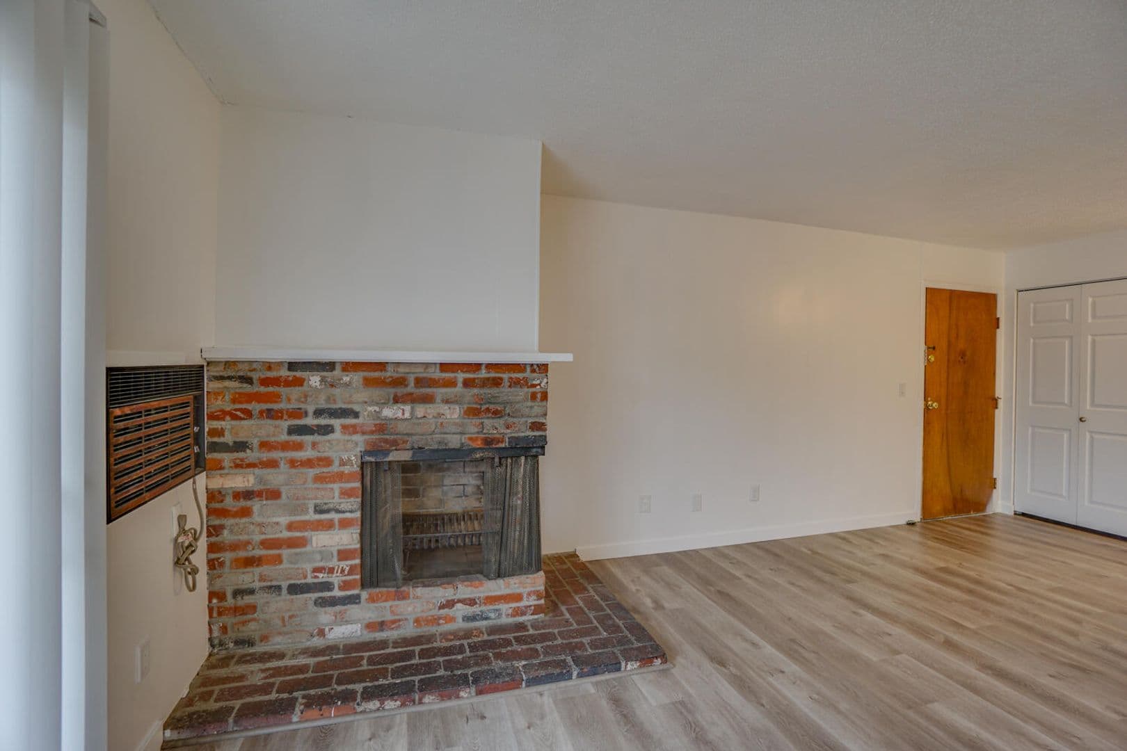 Beaverton Apartment: 4875 SW Lombard Ave.