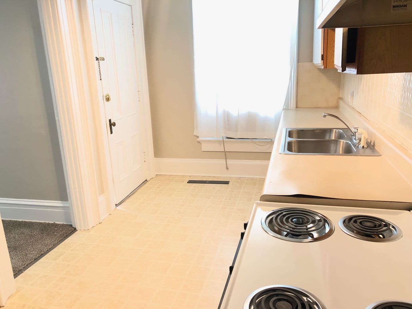 Bloomington Apartment: 803 W Wood Street