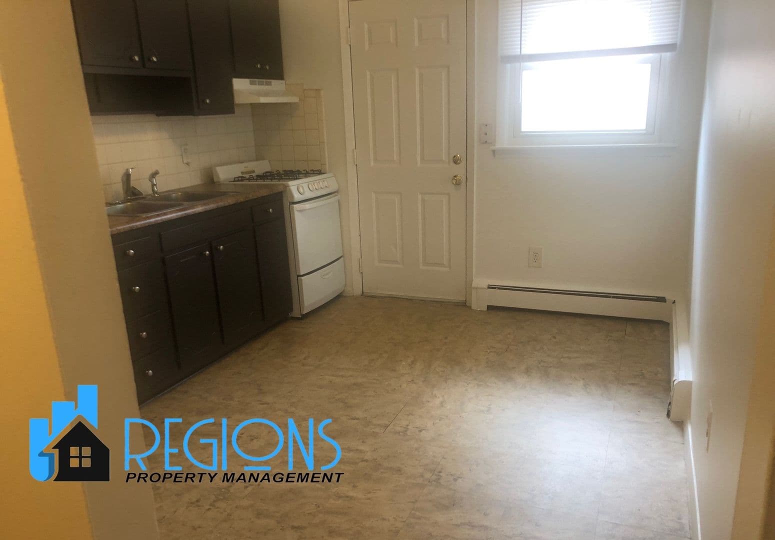 Bloomington Apartment: 822 E. Washington Street