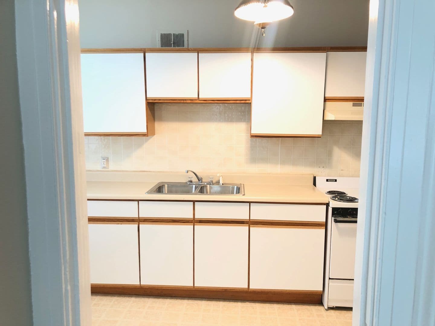 Bloomington Apartment: 803 W Wood Street