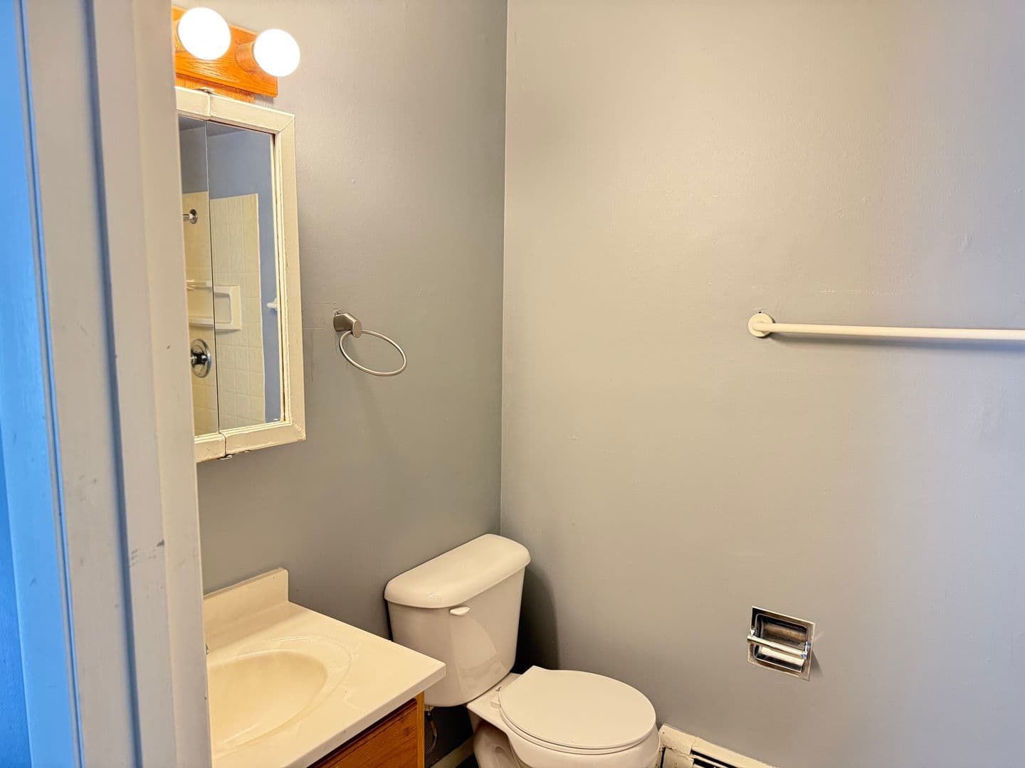 Bloomington Apartment: 322 Riley Dr