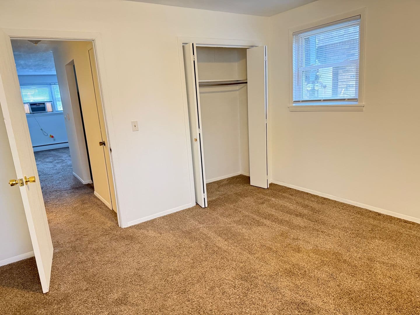 Bloomington Apartment: 322 Riley Dr