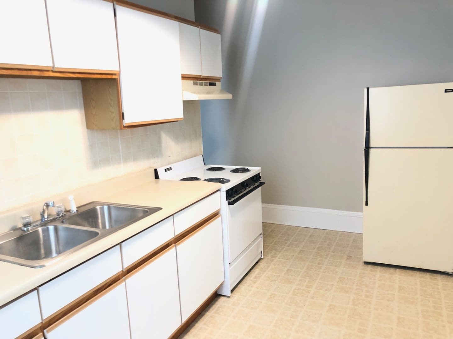 Bloomington Apartment: 803 W Wood Street
