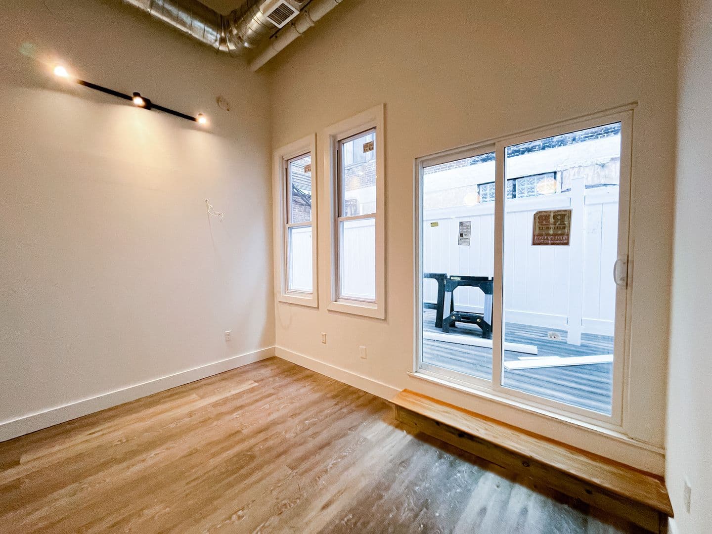 Philadelphia Apartment: 340 North 12th Street