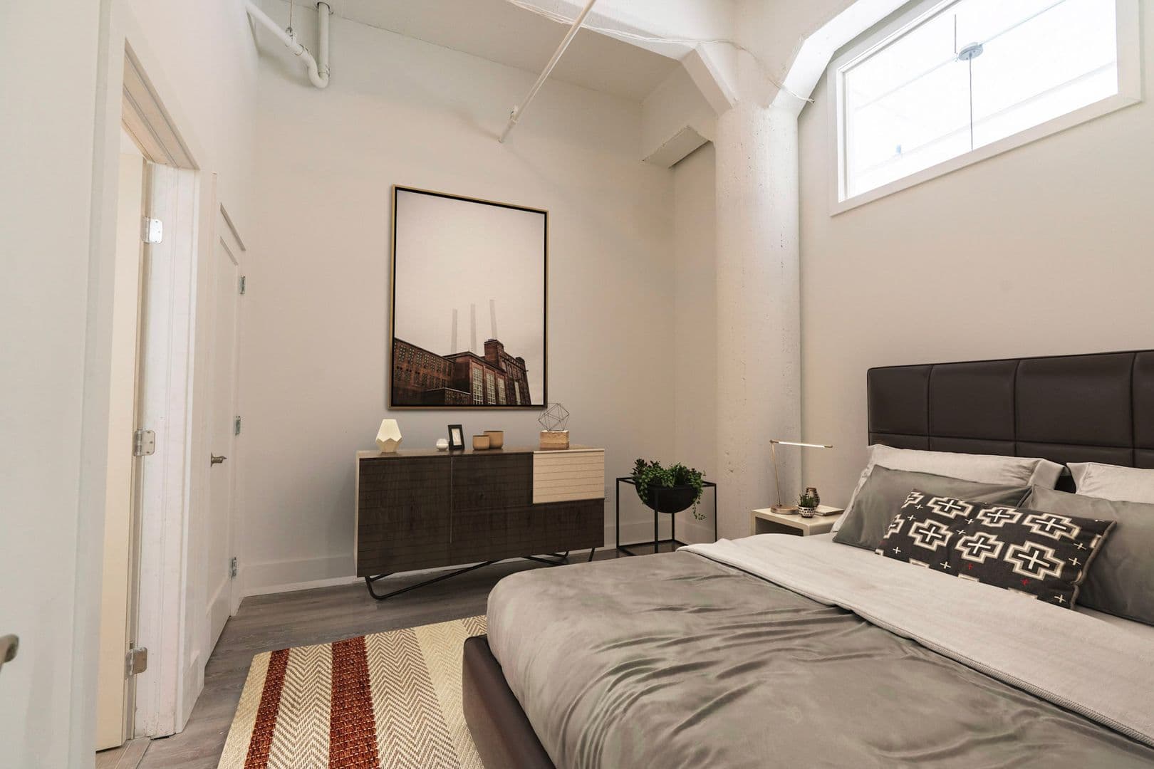 Philadelphia Apartment: 340 North 12th Street