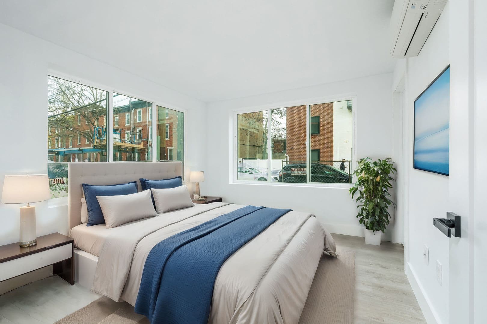 Philadelphia Apartment: 734 South 17th Street