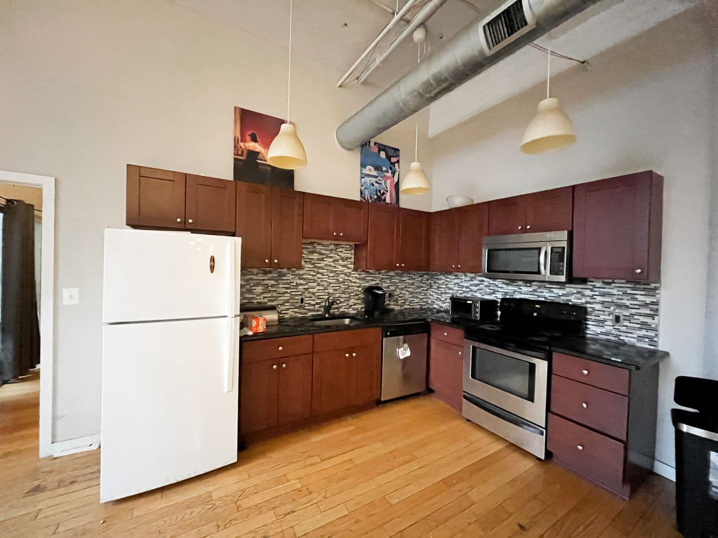 Philadelphia Apartment: 340 North 12th Street