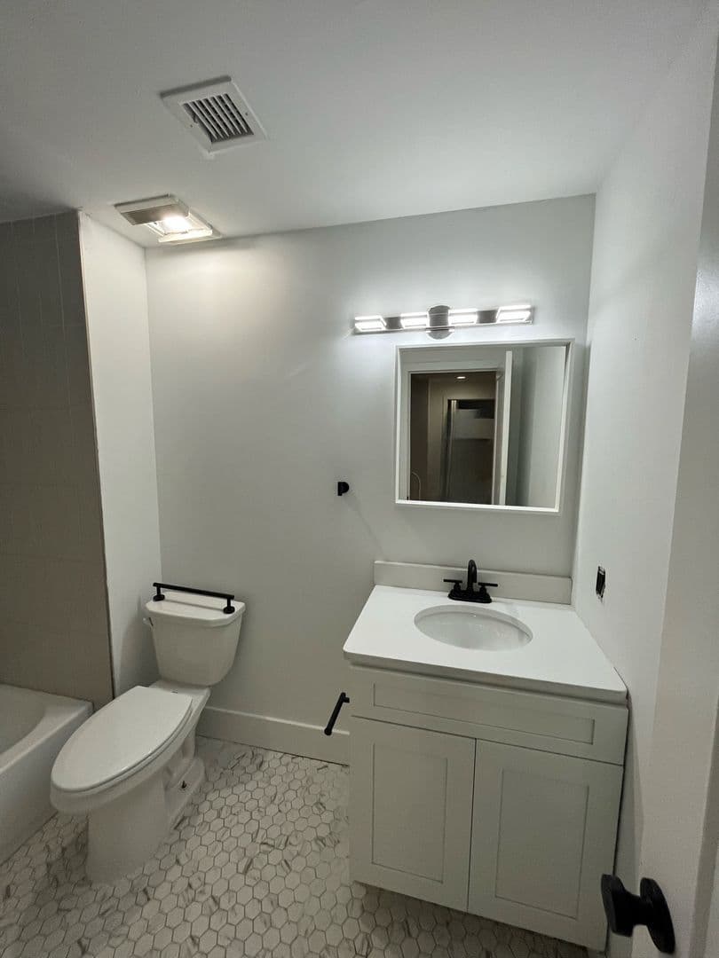 Philadelphia Apartment: 340 North 12th Street