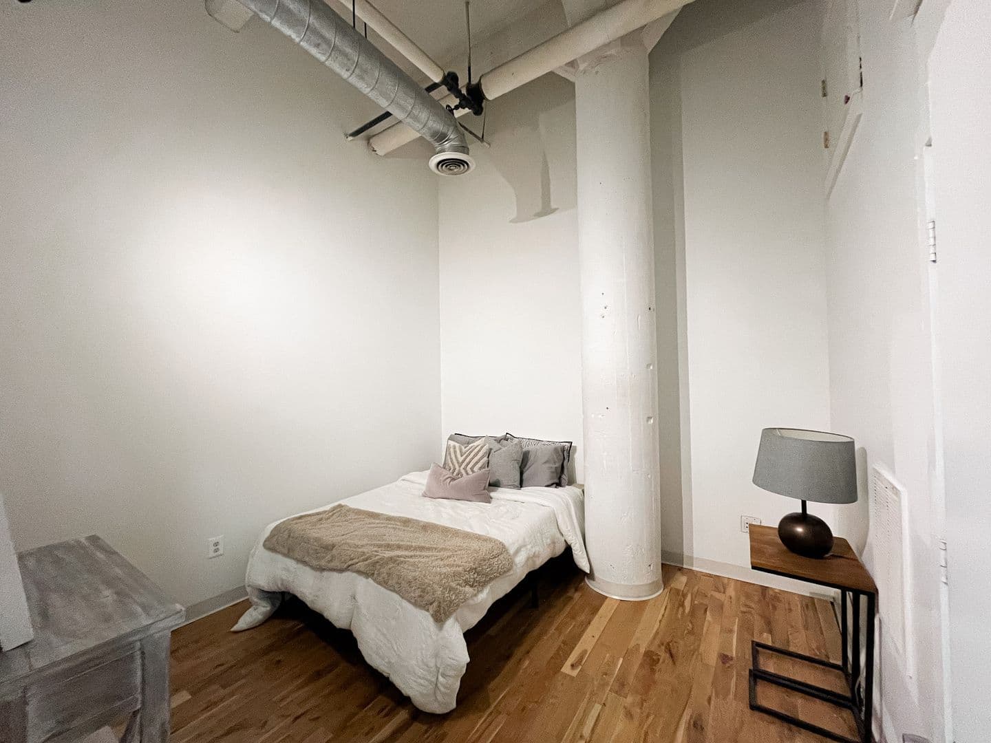 Philadelphia Apartment: 340 North 12th Street