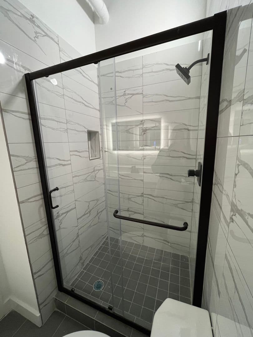 Philadelphia Apartment: 340 North 12th Street