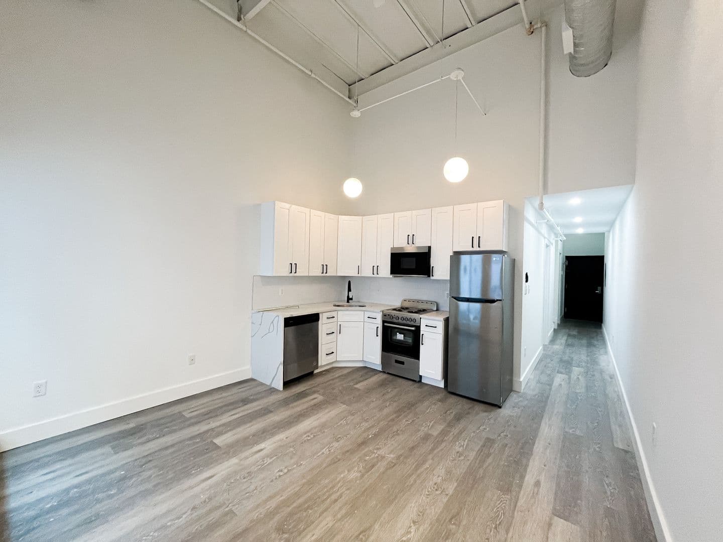 Philadelphia Apartment: 340 North 12th Street