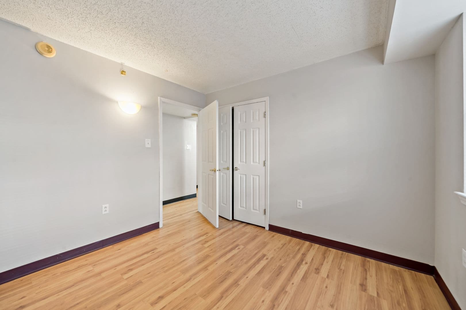 Philadelphia Apartment: 700-734 S. 17th Street
