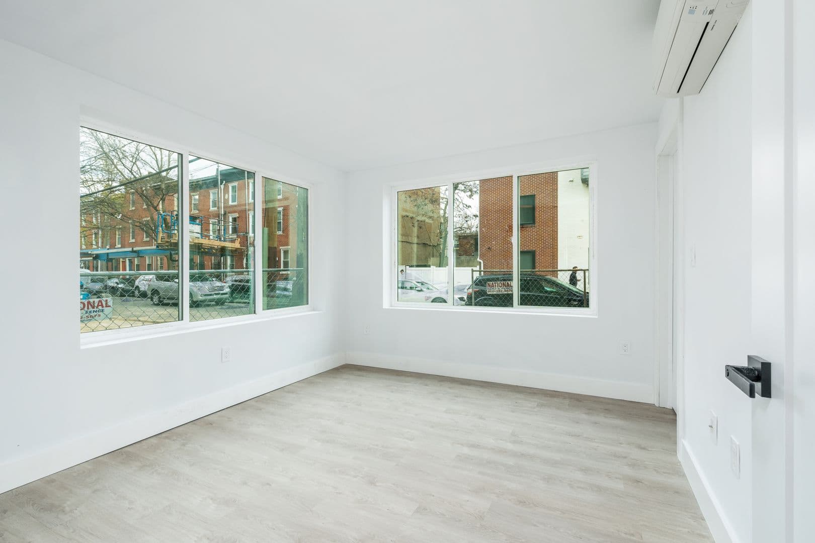 Philadelphia Apartment: 734 South 17th Street