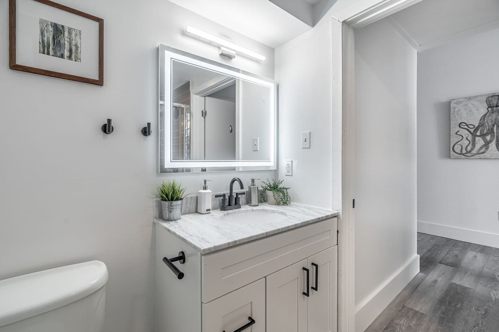 Philadelphia Apartment: 340 North 12th Street
