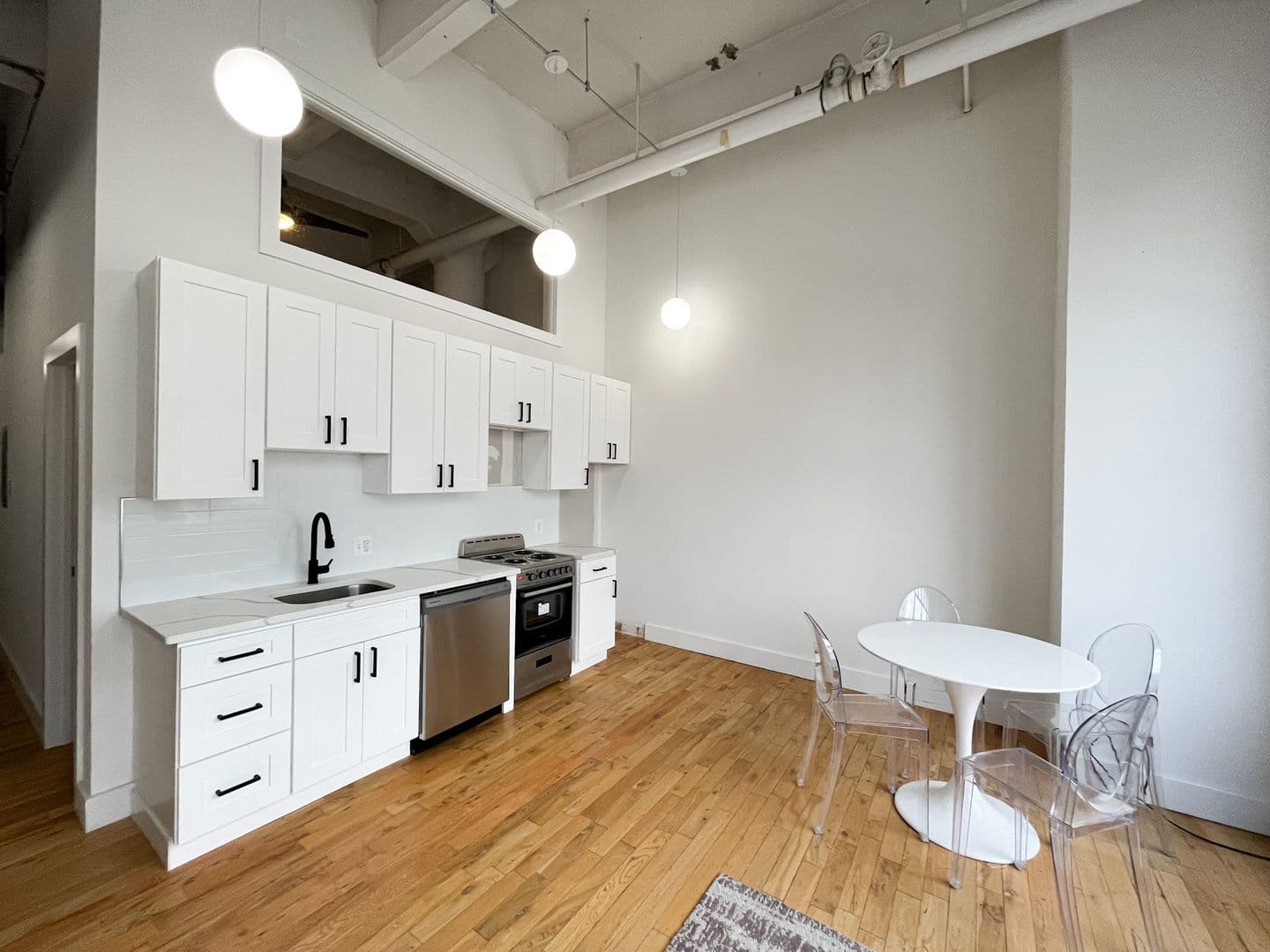 Philadelphia Apartment: 340 North 12th Street