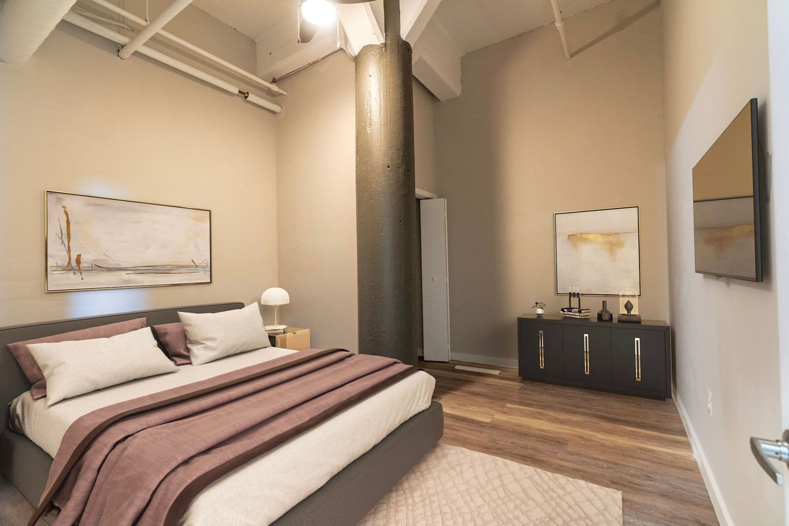 Philadelphia Apartment: 340 North 12th Street