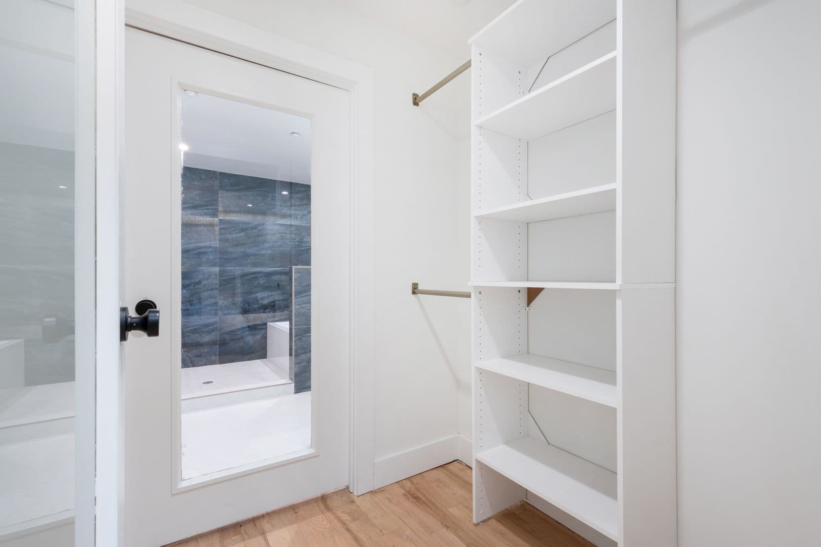 Philadelphia Apartment: 1520 Green Street