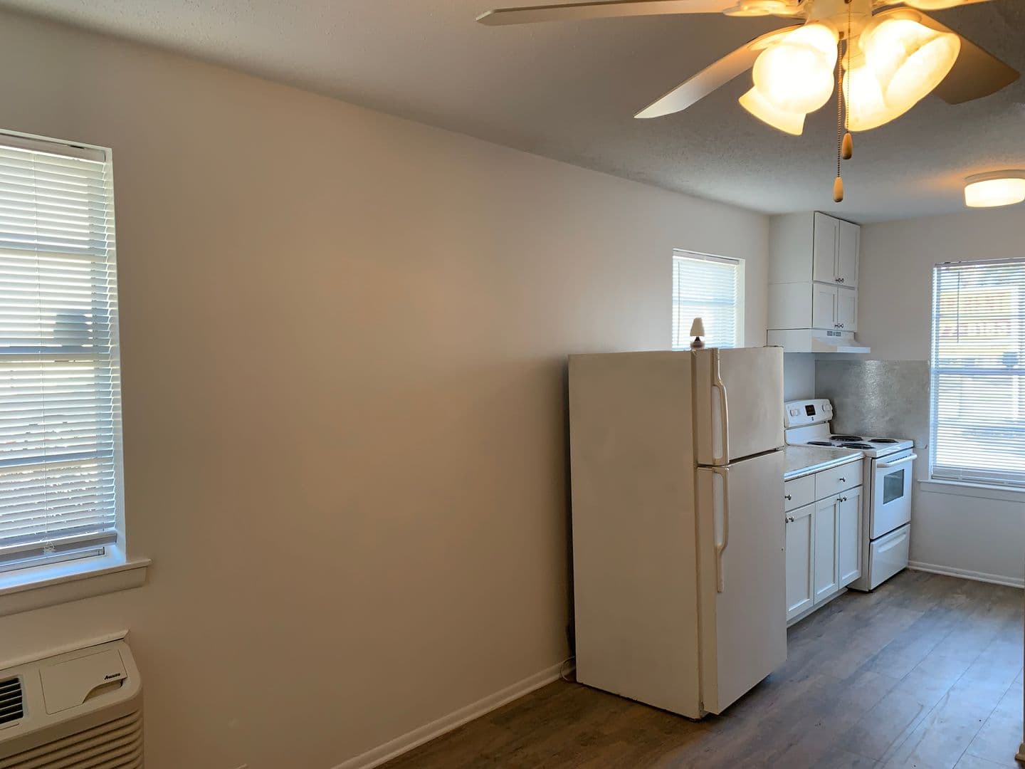 Metairie Apartment: 105-117 Raspberry Ln.