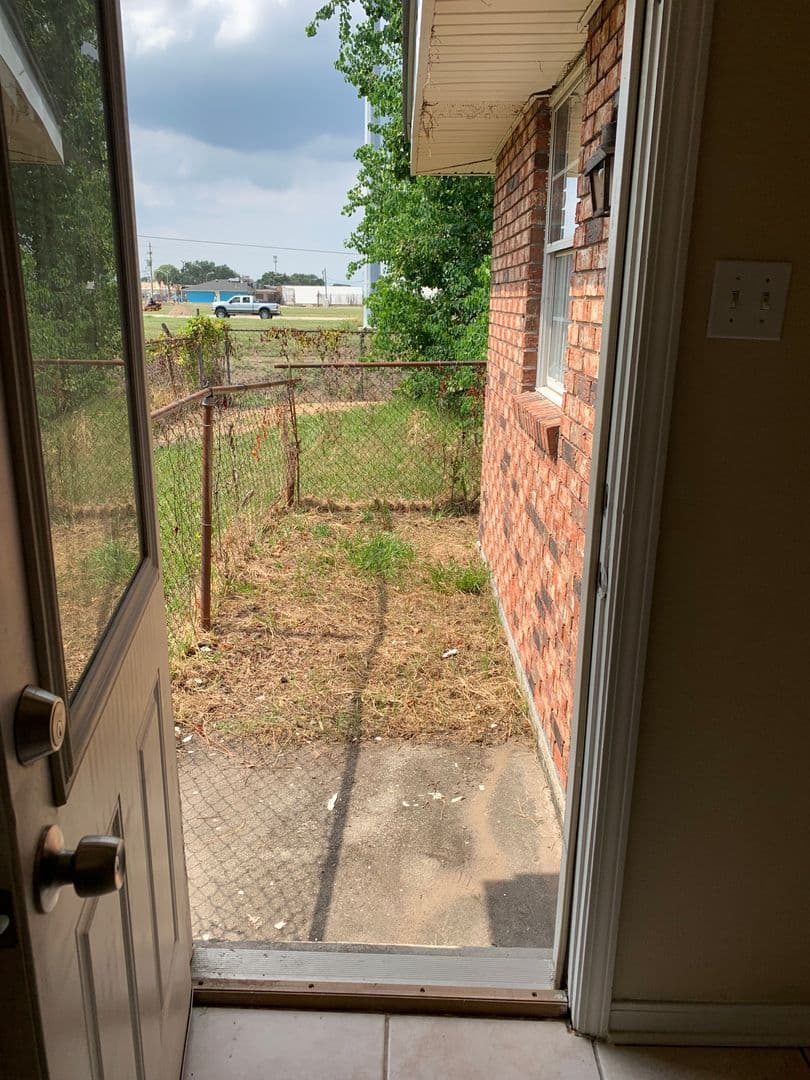 Chalmette Apartment: 3100-02 Pakenham Dr.