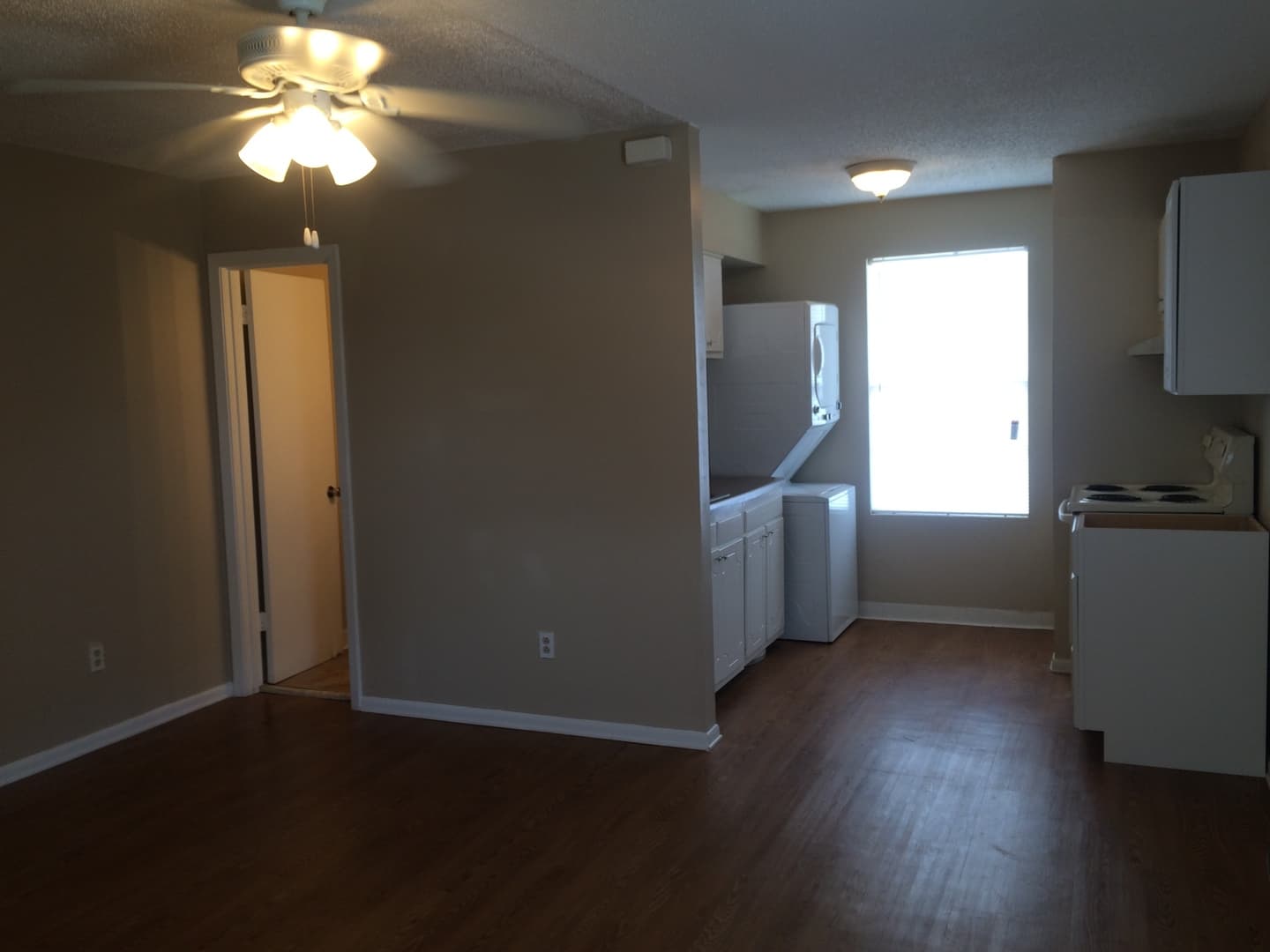 Metairie Apartment: 105-117 Raspberry Ln.