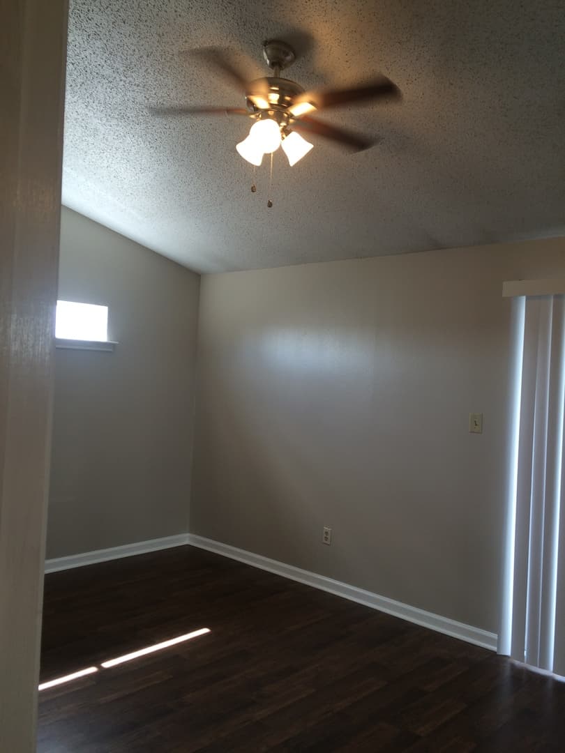 Metairie Apartment: 2224 Pasadena Ave.