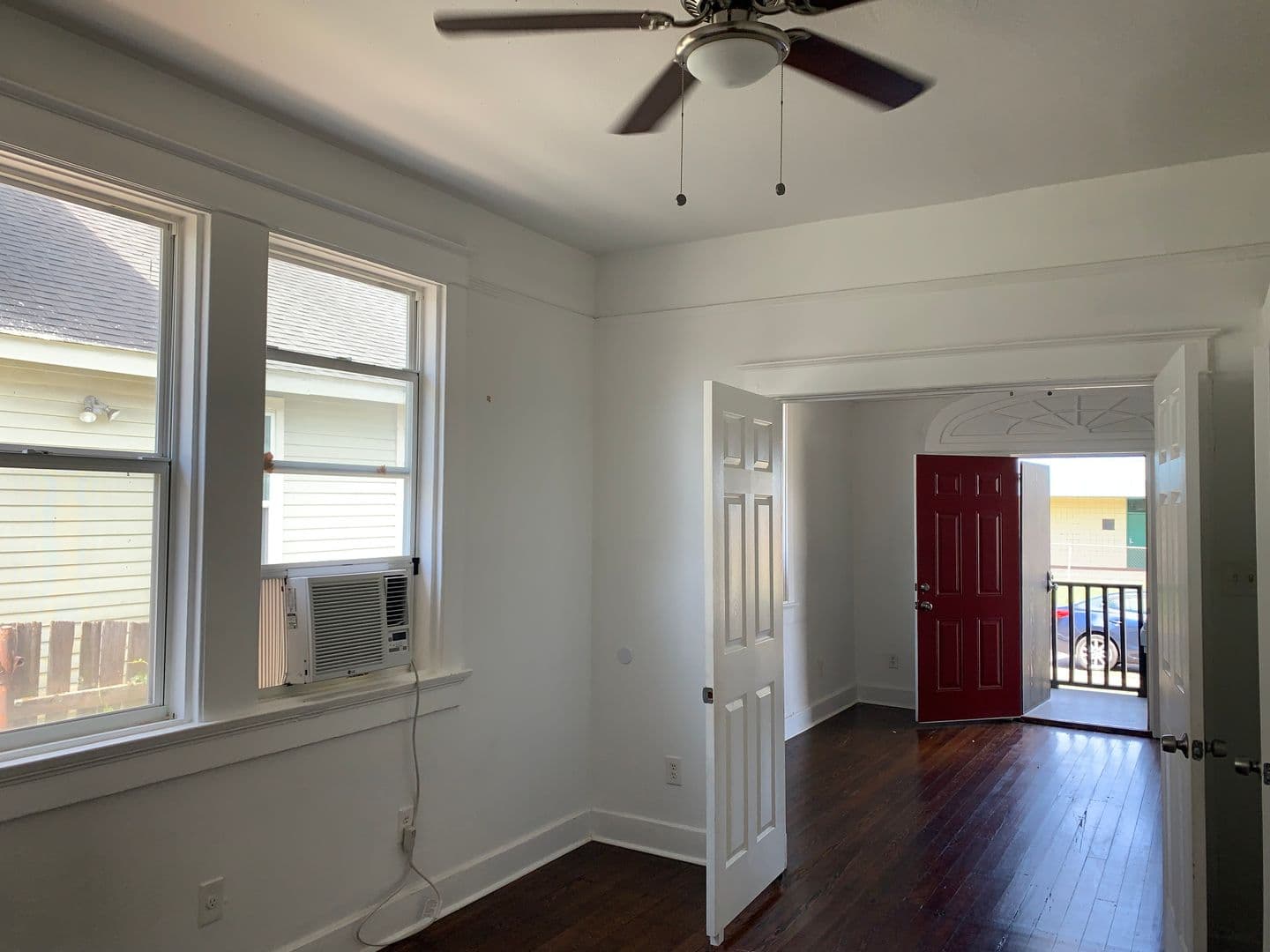 New Orleans Apartment: 1917-19 Gallier St.