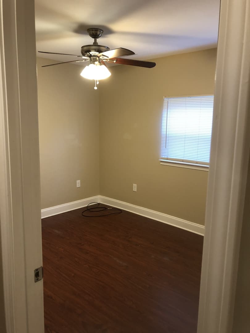 New Orleans Apartment: 1818A-1818B Agriculture St.