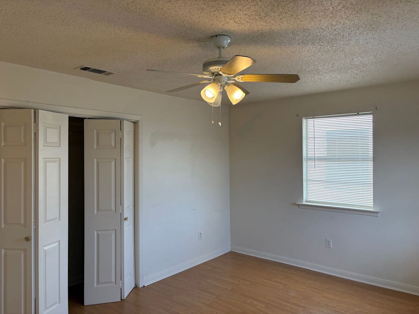 New Orleans House: 1827 8th St.