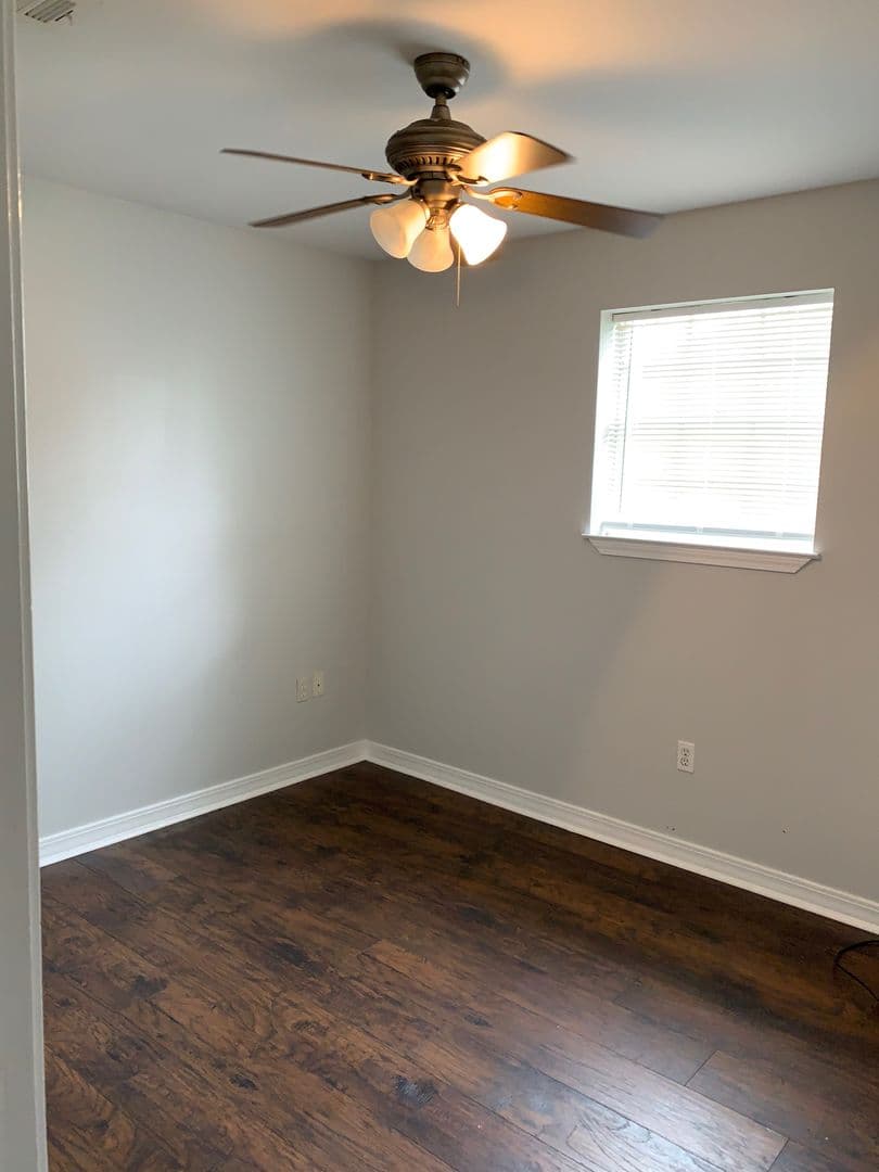 Chalmette Apartment: 8532-34 Deerfield Dr.
